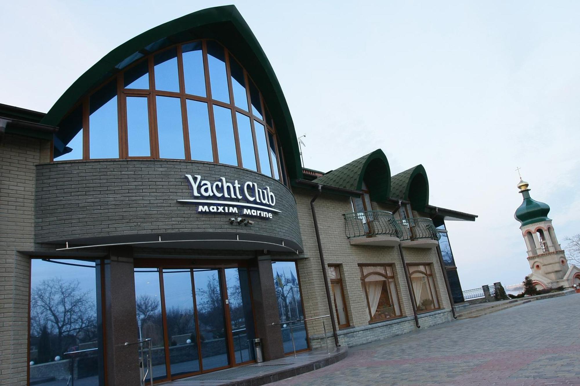 Maxmarine Yacht Club Hotel Nowa Kachowka Zewnętrze zdjęcie